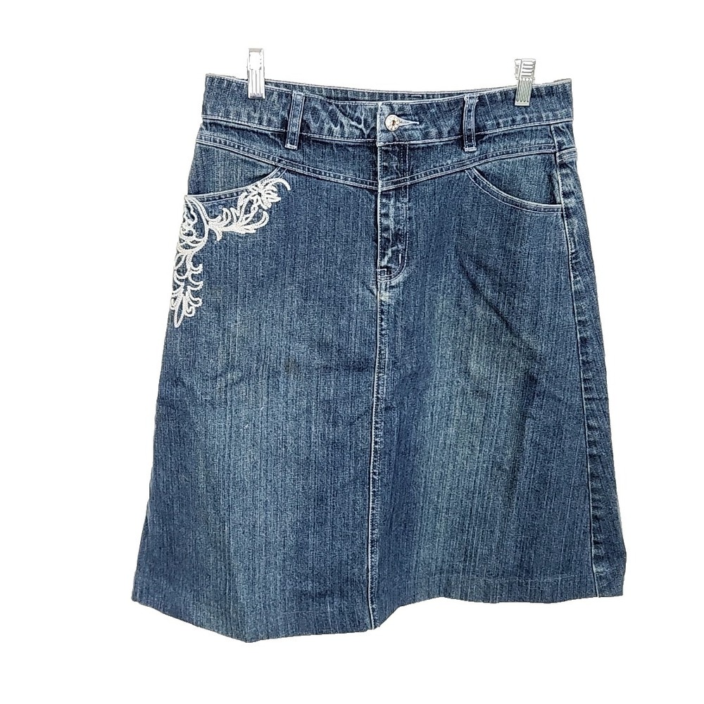 Style J Jean Skirt Denim A Line Knee Length Modest Embroidered Floral sz 30